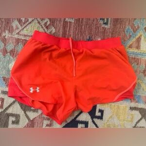 Medium Under Armour Running Shorts Red